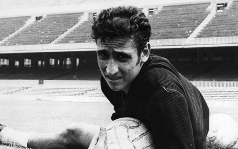 Thủ môn của Barca Salvador Sadurni